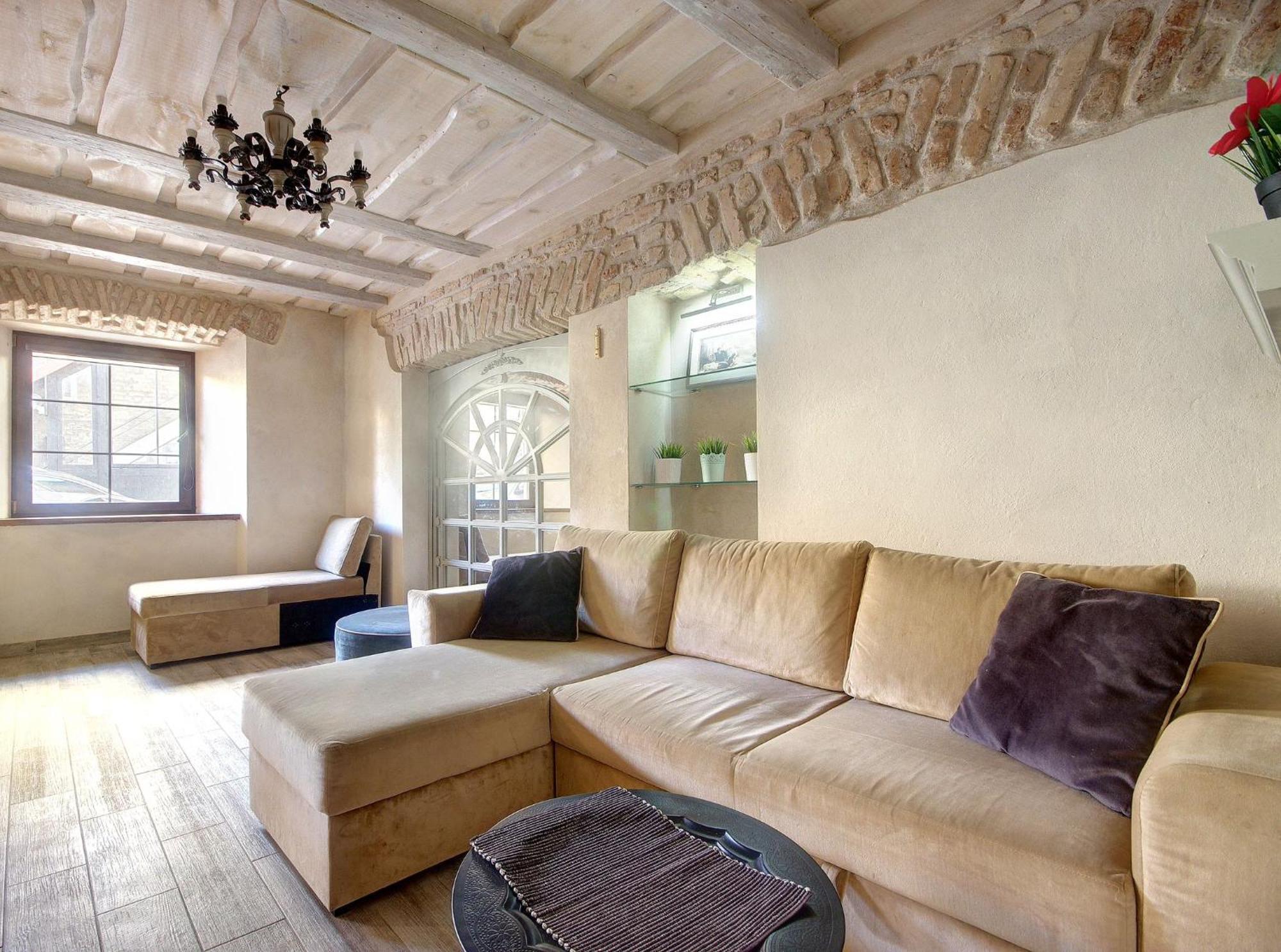 Historical Apartments X Free Parking Self Check In 24X7 By H&H VNO Esterno foto