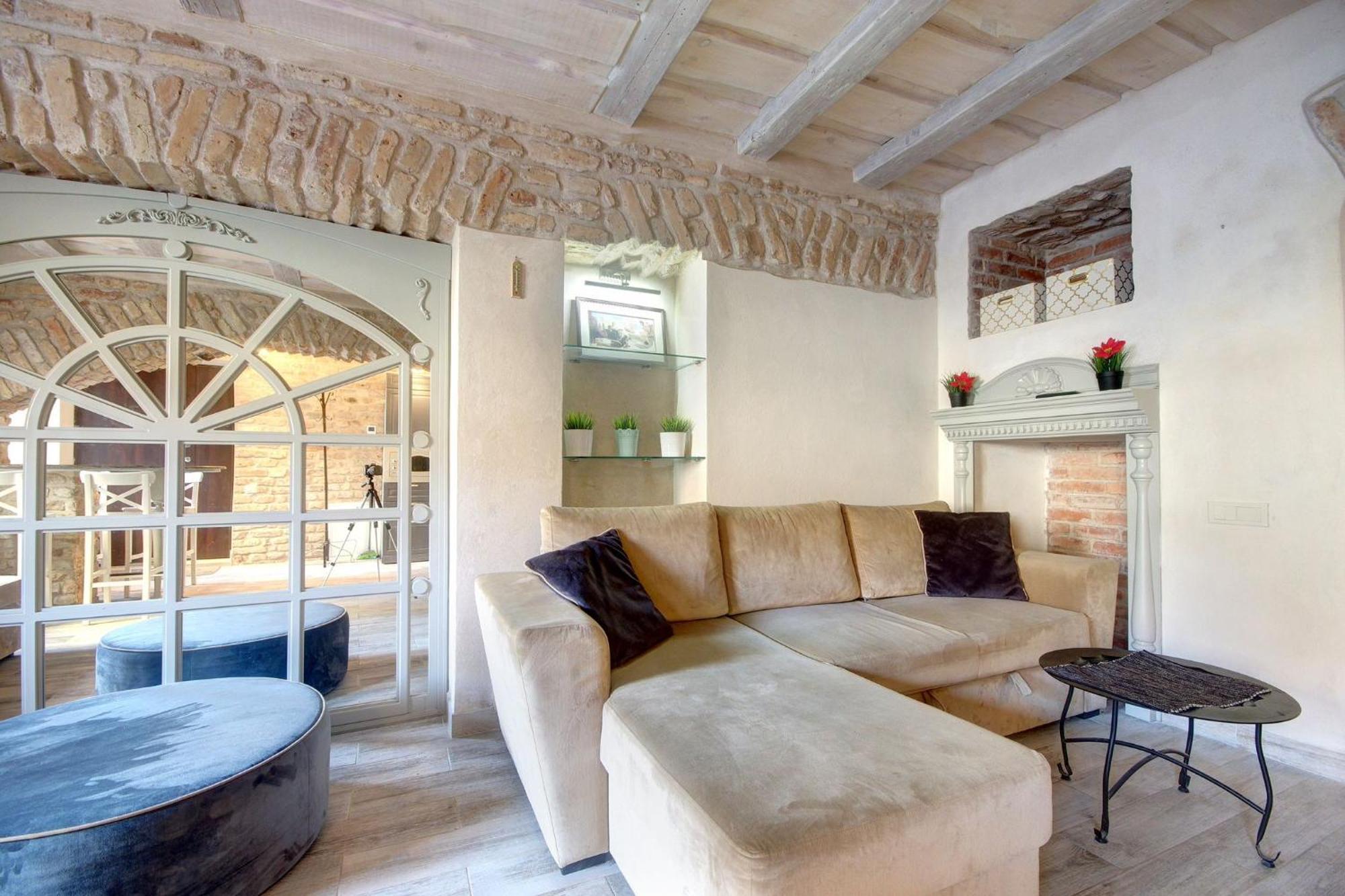Historical Apartments X Free Parking Self Check In 24X7 By H&H VNO Esterno foto